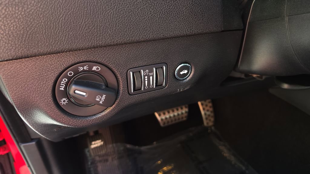 Used 2023 Dodge Charger Scat Pack image 11