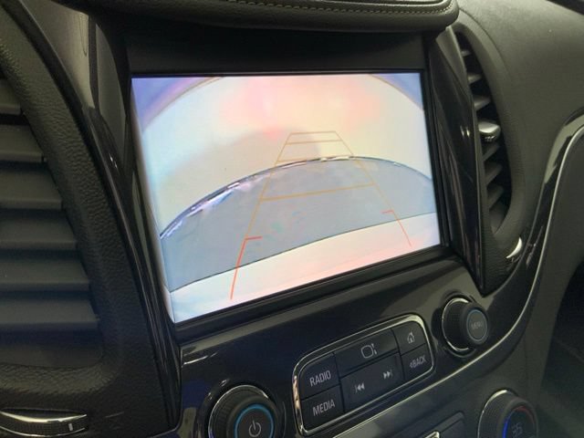 Used 2018 Chevrolet Impala LT FWD image 21