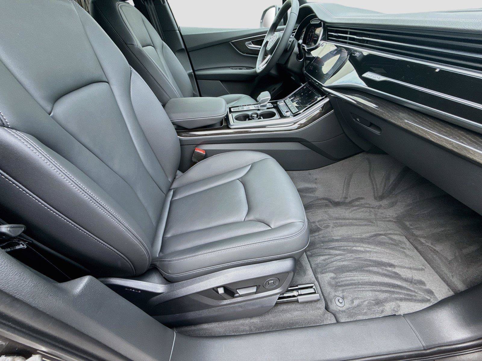 New 2026 Audi Q7 2.0T Premium AWD/4WD image 29