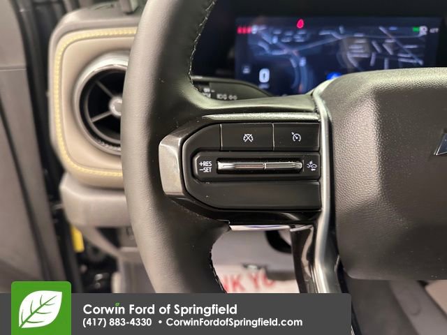 Used 2025 Chevrolet Colorado ZR2 w/ Technology Package image 32