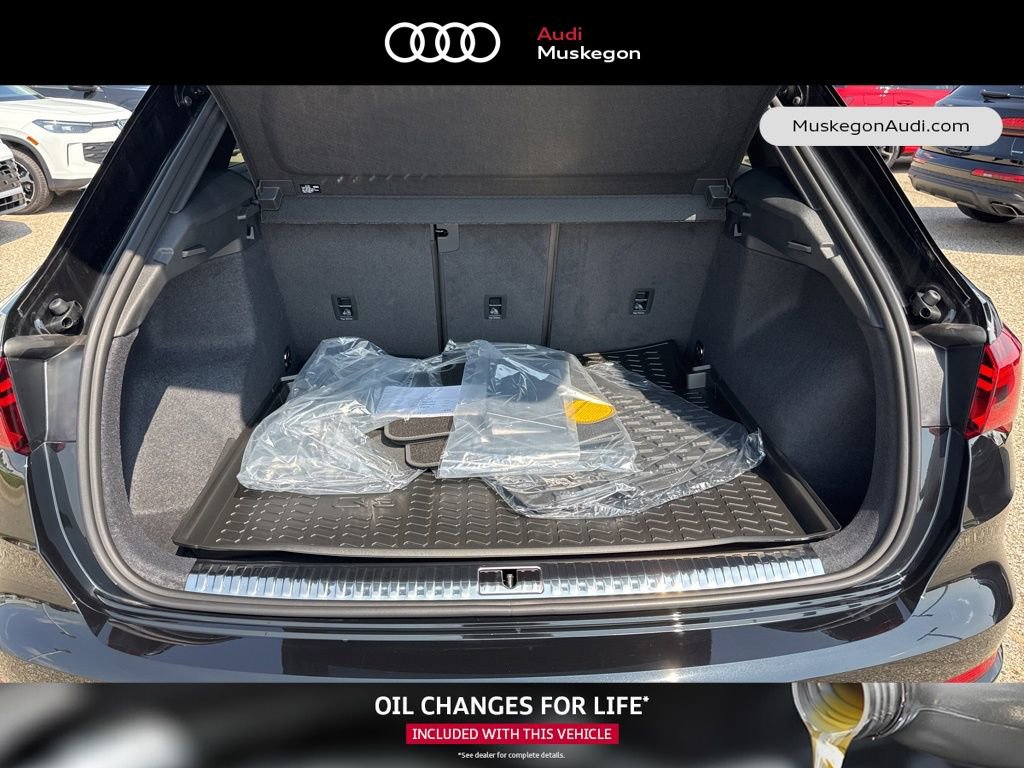 New 2025 Audi Q3 2.0T Premium image 27
