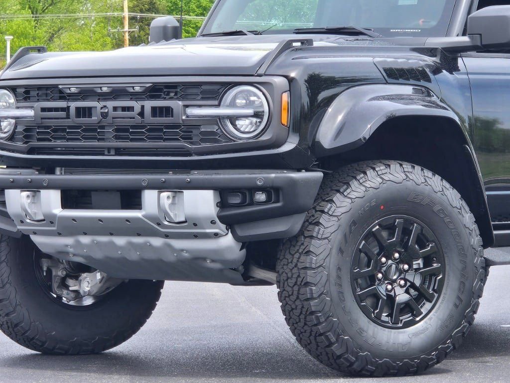 New 2026 Ford Bronco Raptor AWD/4WD image 2