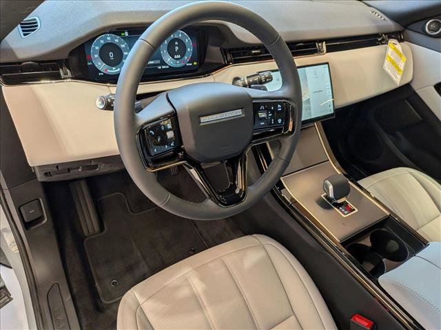 New 2026 Land Rover Range Rover Evoque S image 3