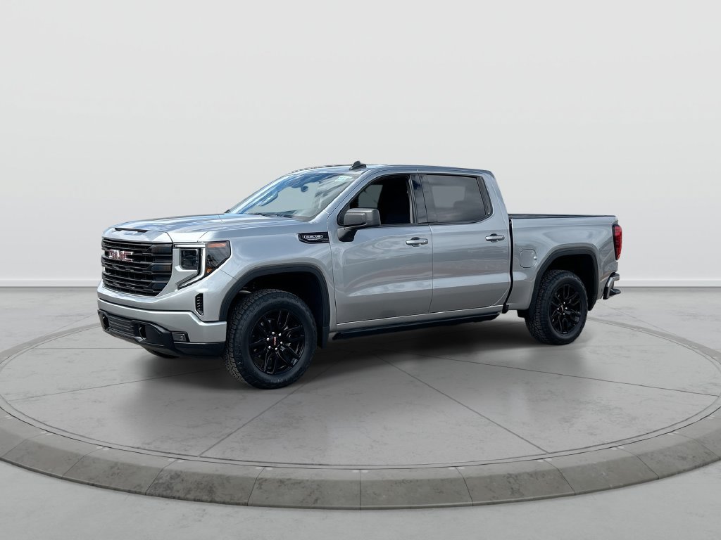 Used 2025 GMC Sierra 1500 Elevation AWD/4WD image 4