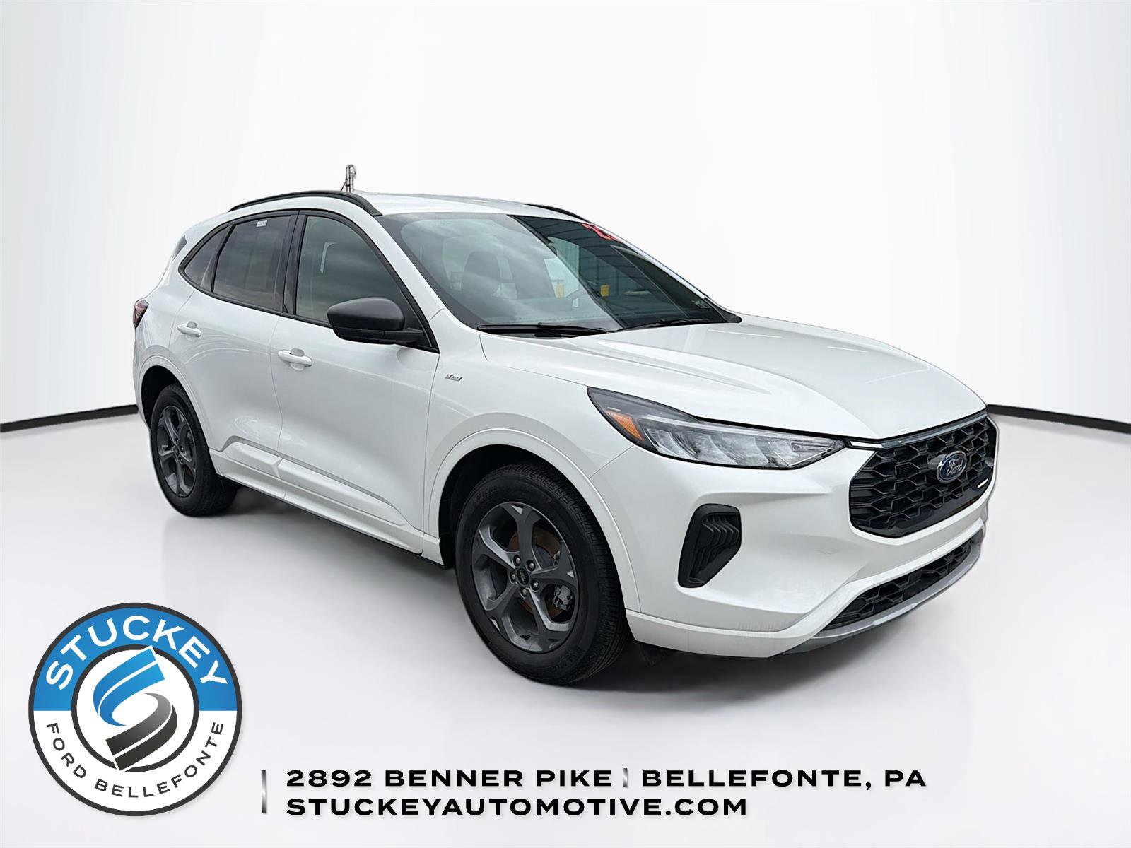 Used 2023 Ford Escape ST-Line w/ Tech Pack #1 image 1