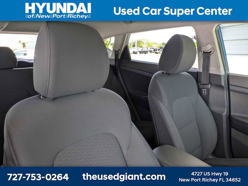 Used 2021 Hyundai Tucson Value w/ Cargo Package FWD image 6