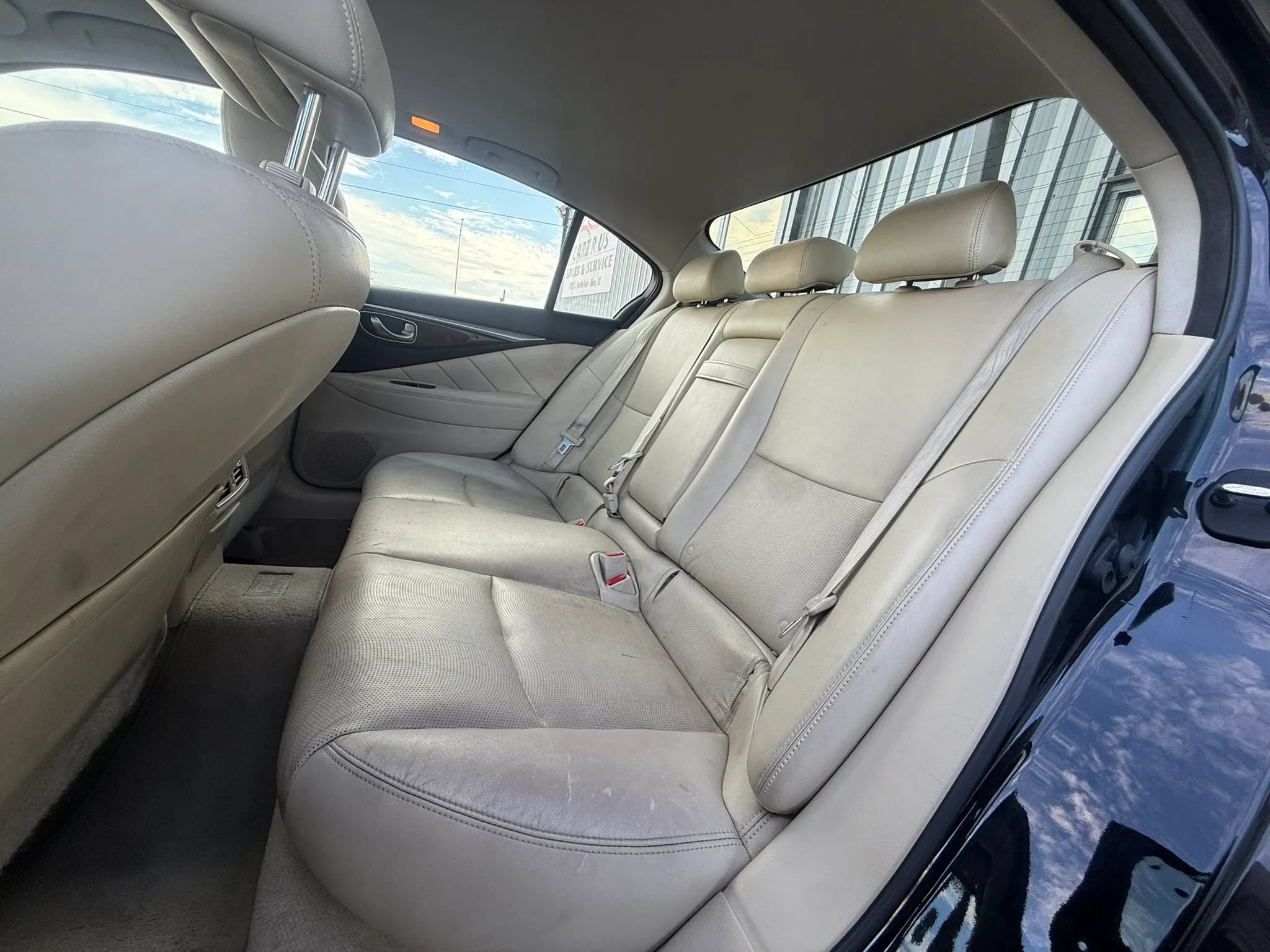 Used 2014 INFINITI Q50 Premium w/ Deluxe Touring Package RWD image 20