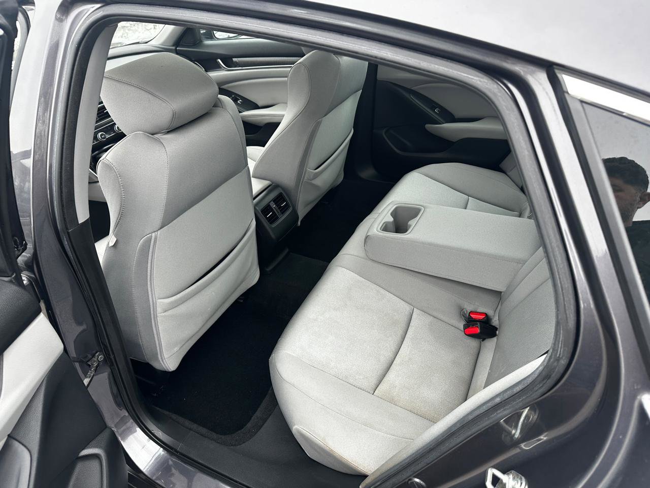 Used 2019 Honda Accord EX image 19