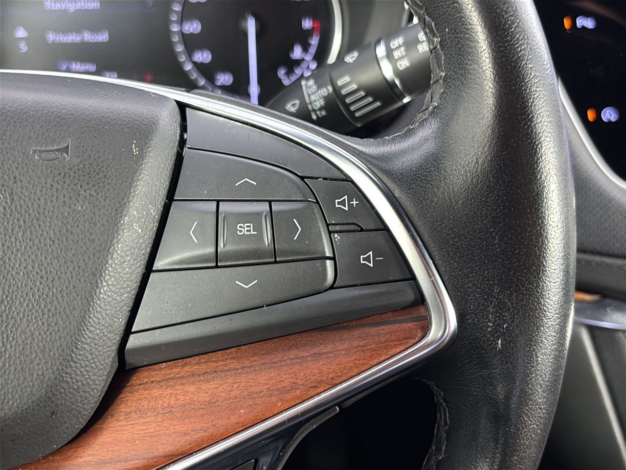 Used 2023 Cadillac XT5 Premium Luxury AWD/4WD image 19