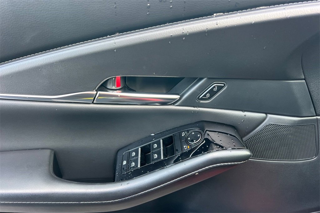 Certified 2025 MAZDA CX-30 AWD 2.5 S w/ Preferred Package image 13