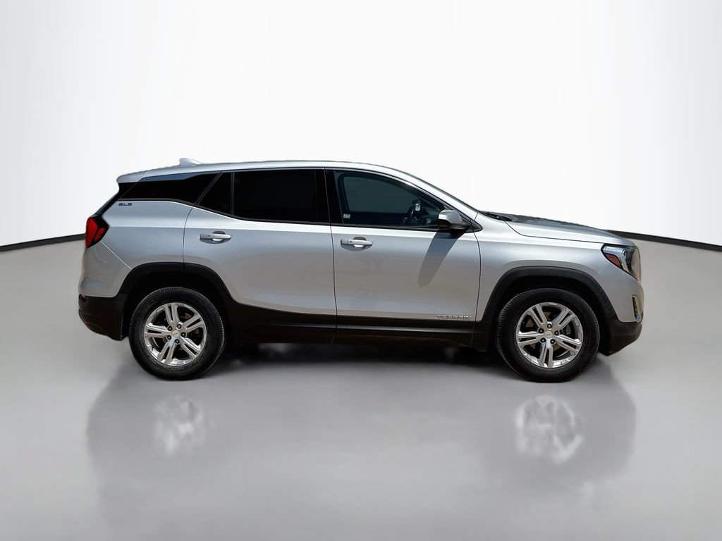 Used 2020 GMC Terrain SLE FWD image 8