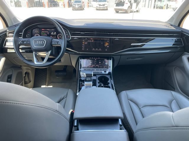 Used 2023 Audi Q7 3.0T Premium Plus AWD/4WD image 17