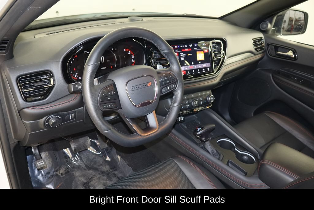 Used 2025 Dodge Durango GT AWD/4WD image 29
