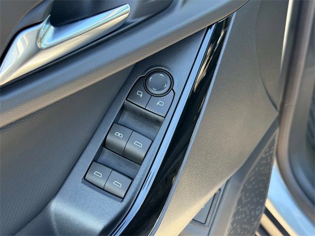 New 2026 Chevrolet Equinox LT w/ Convenience Package II image 21