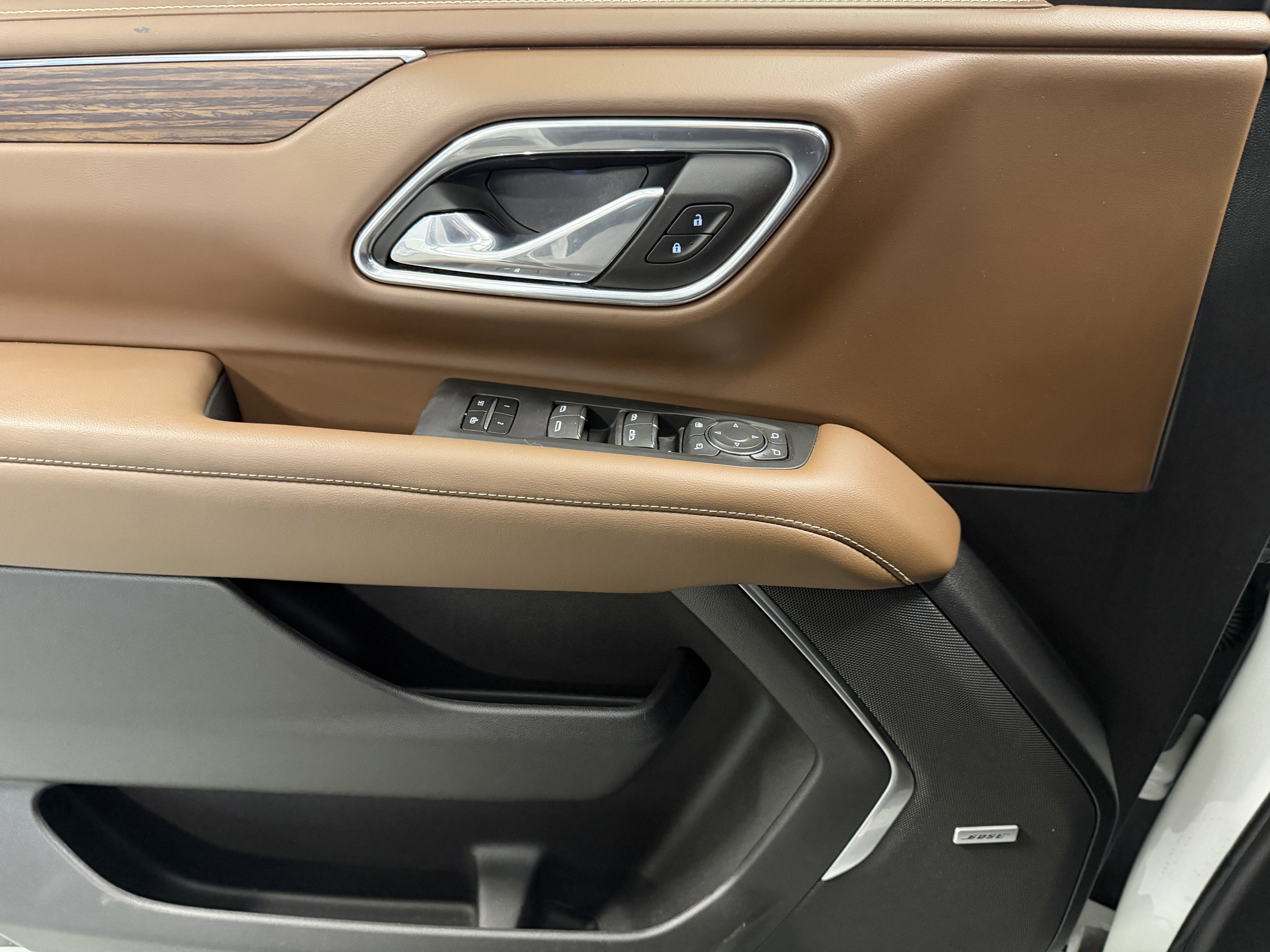 Used 2024 Chevrolet Tahoe High Country image 22