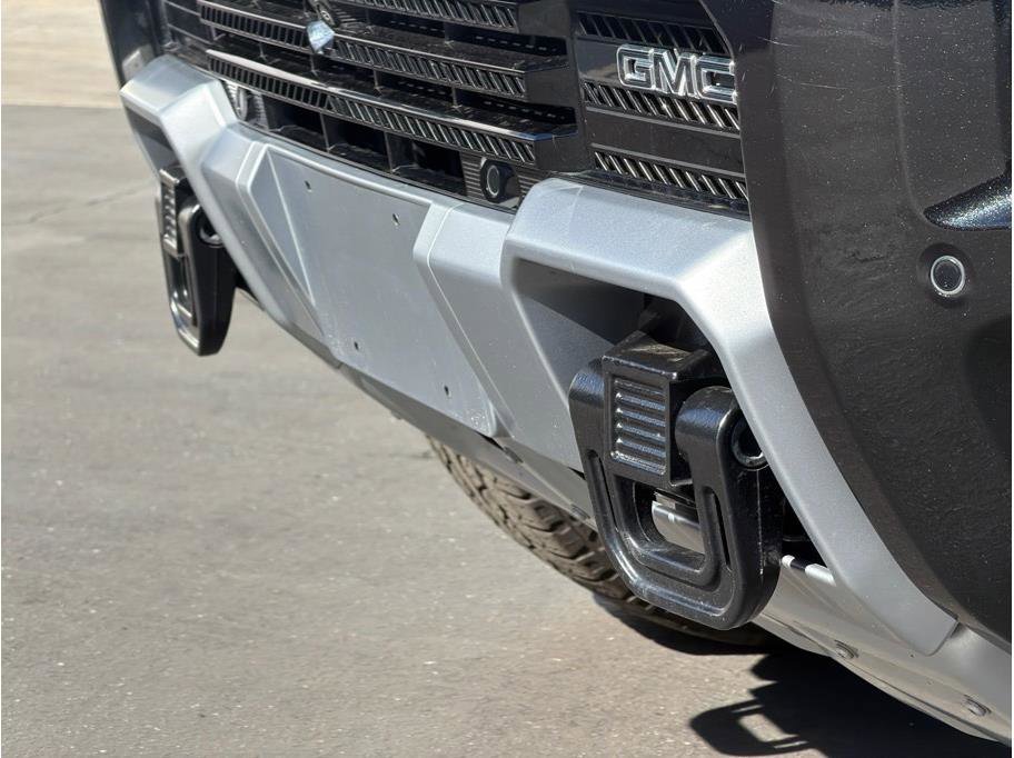 Used 2025 GMC Hummer EV 2X image 36