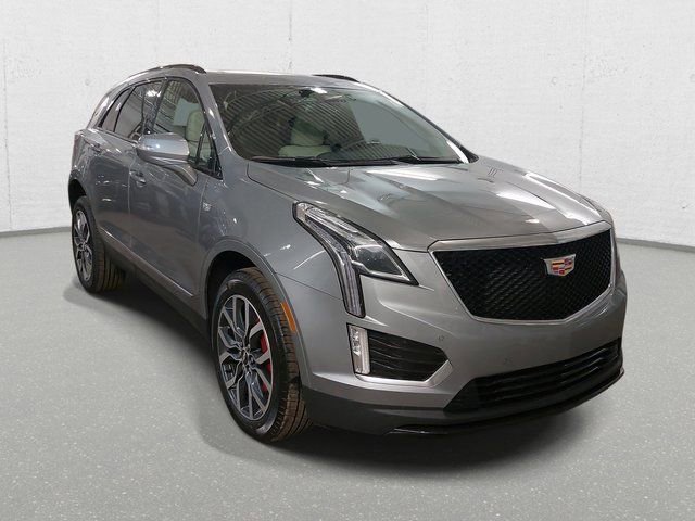 Used 2025 Cadillac XT5 Sportv w/ LPO, Floor Liner Package image 3