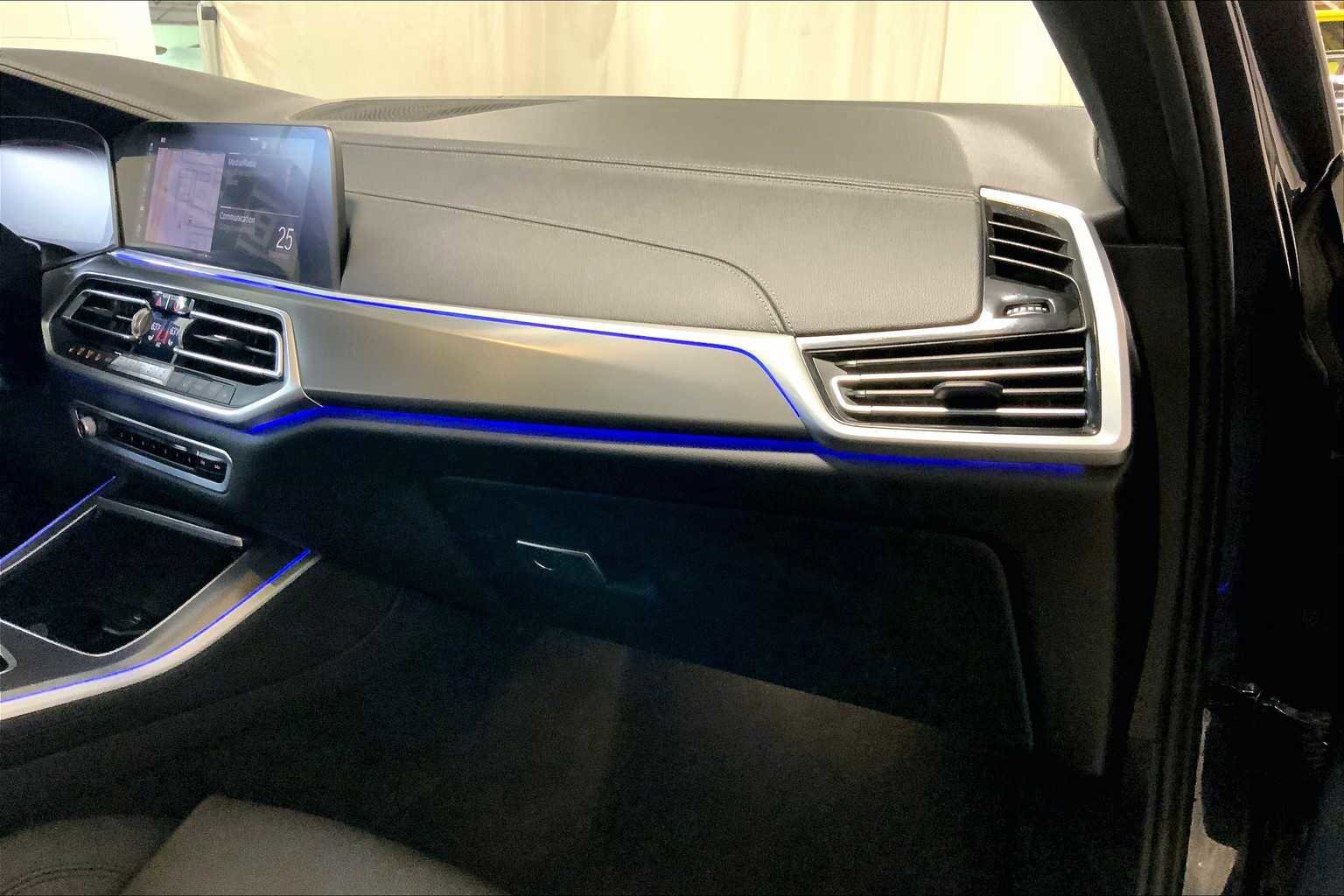 Used 2019 BMW X5 xDrive40i w/ Convenience Package image 19