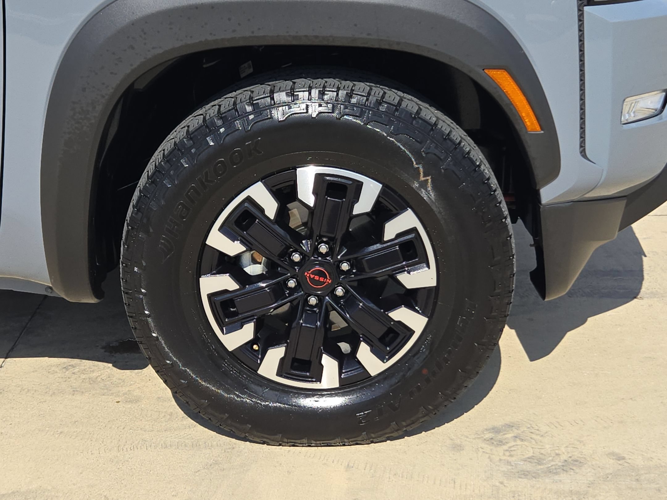 Used 2024 Nissan Frontier Pro-X RWD image 26