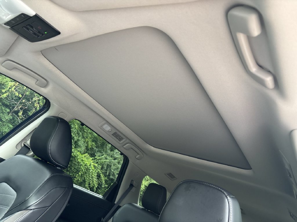 Certified 2024 Nissan Pathfinder Platinum AWD/4WD image 29