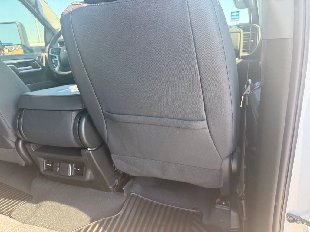 New 2026 Chevrolet Silverado 2500 LT w/ Z71 Chrome Sport Edition image 38