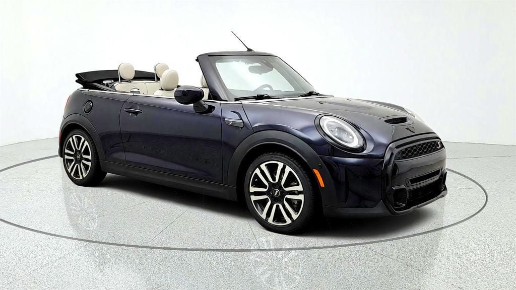 Used 2024 MINI Cooper S FWD image 3