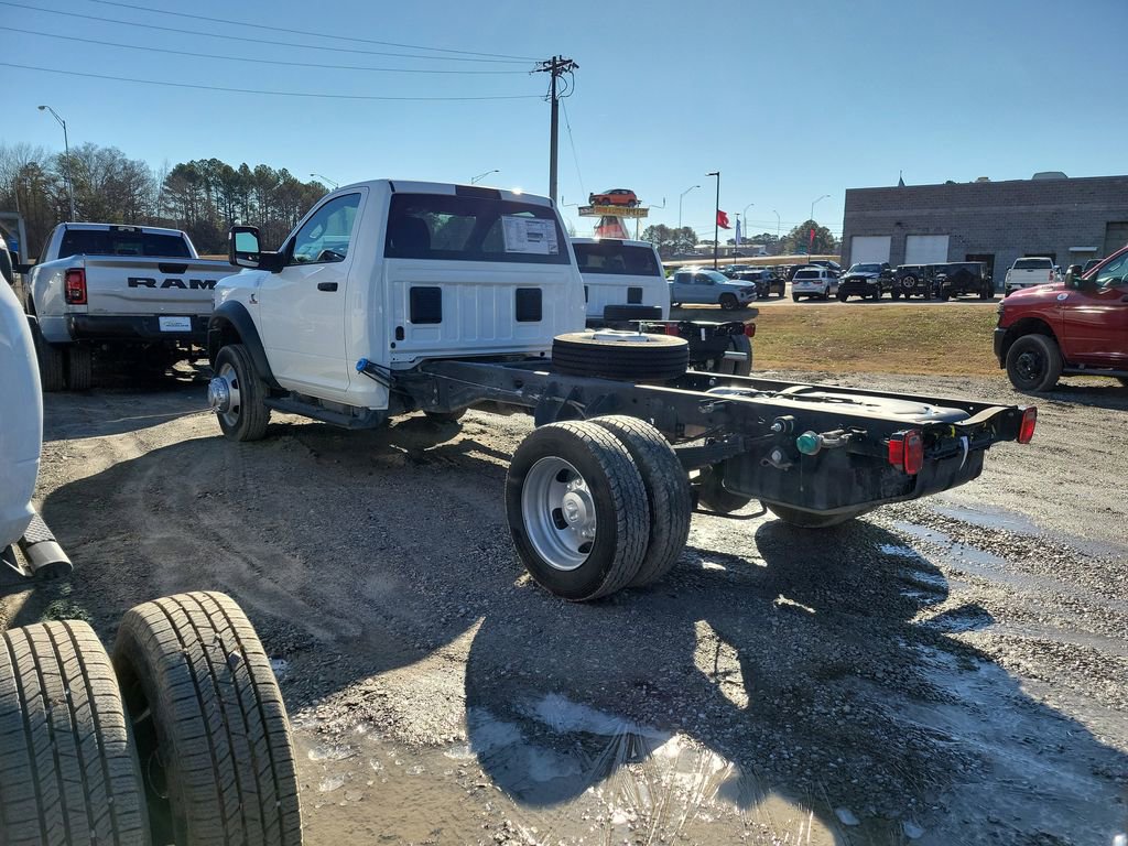 New 2026 RAM 5500 Tradesman w/ Chrome Appearance Group image 4