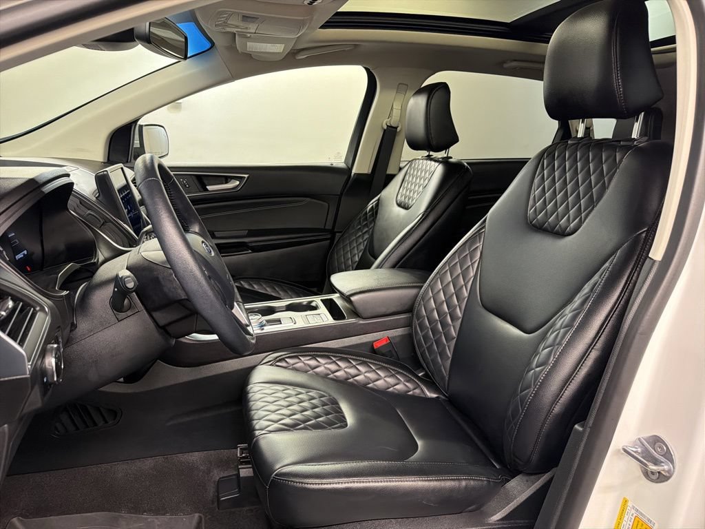 Certified 2024 Ford Edge Titanium AWD/4WD image 22