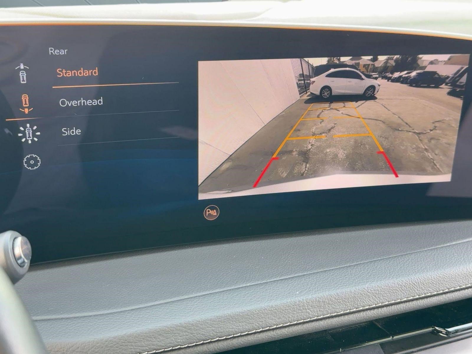 Certified 2025 Cadillac XT4 Premium Luxury image 23