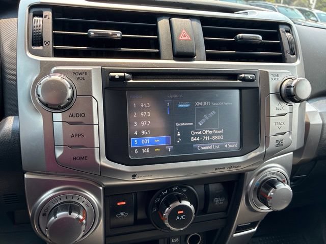Used 2017 Toyota 4Runner SR5 AWD/4WD image 22