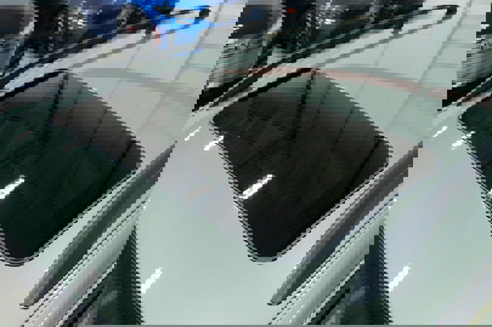 Used 2002 Volkswagen Passat GLX image 16