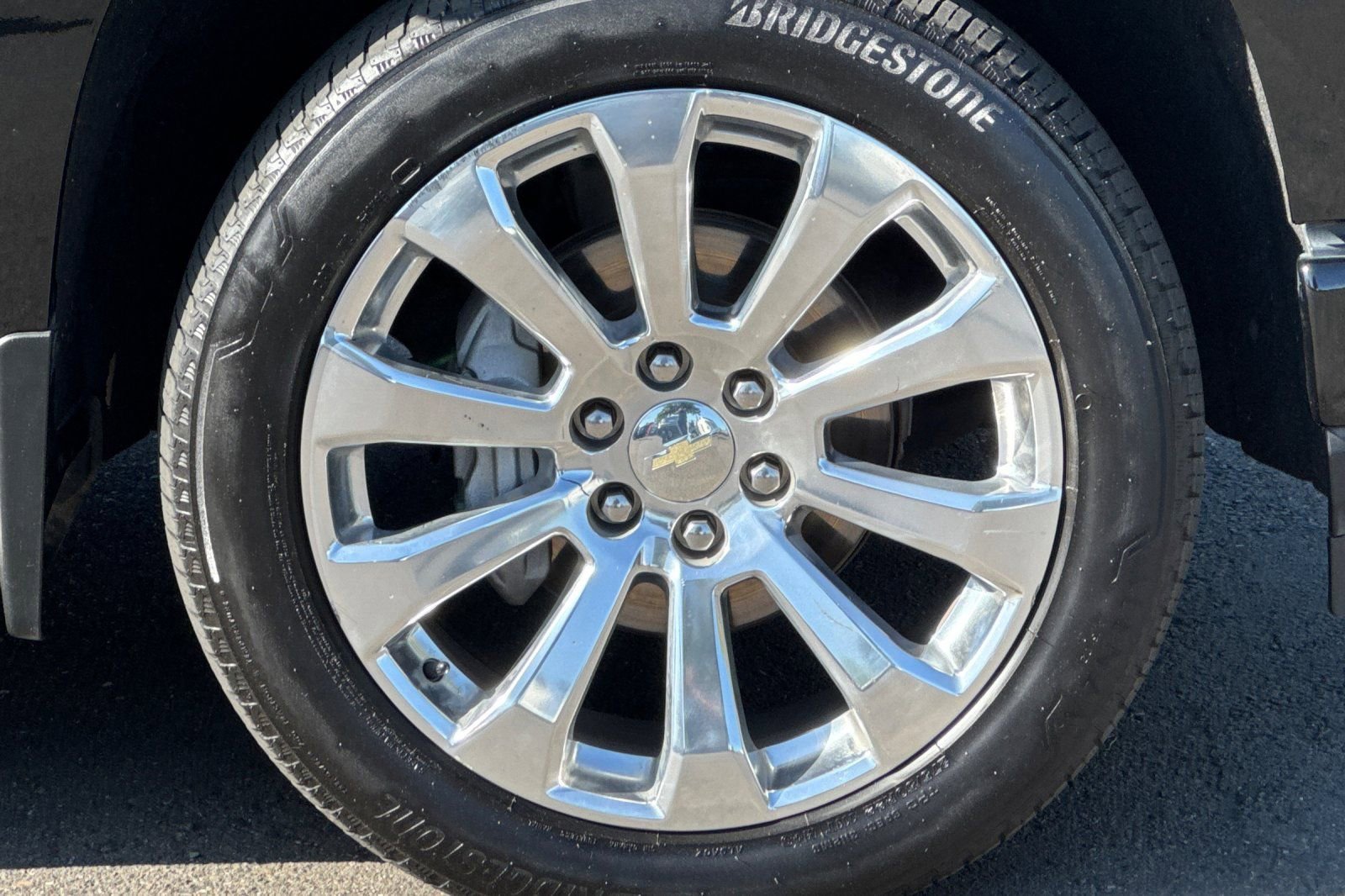 Used 2020 Chevrolet Silverado 1500 High Country w/ Technology Package image 40