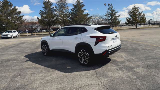 Used 2024 Chevrolet Trax RS image 6