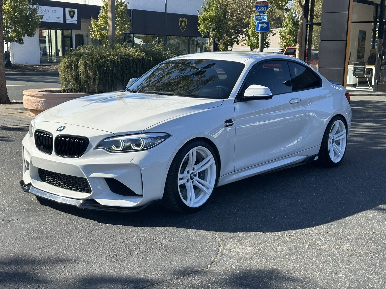 Used 2018 BMW M2 RWD image 3