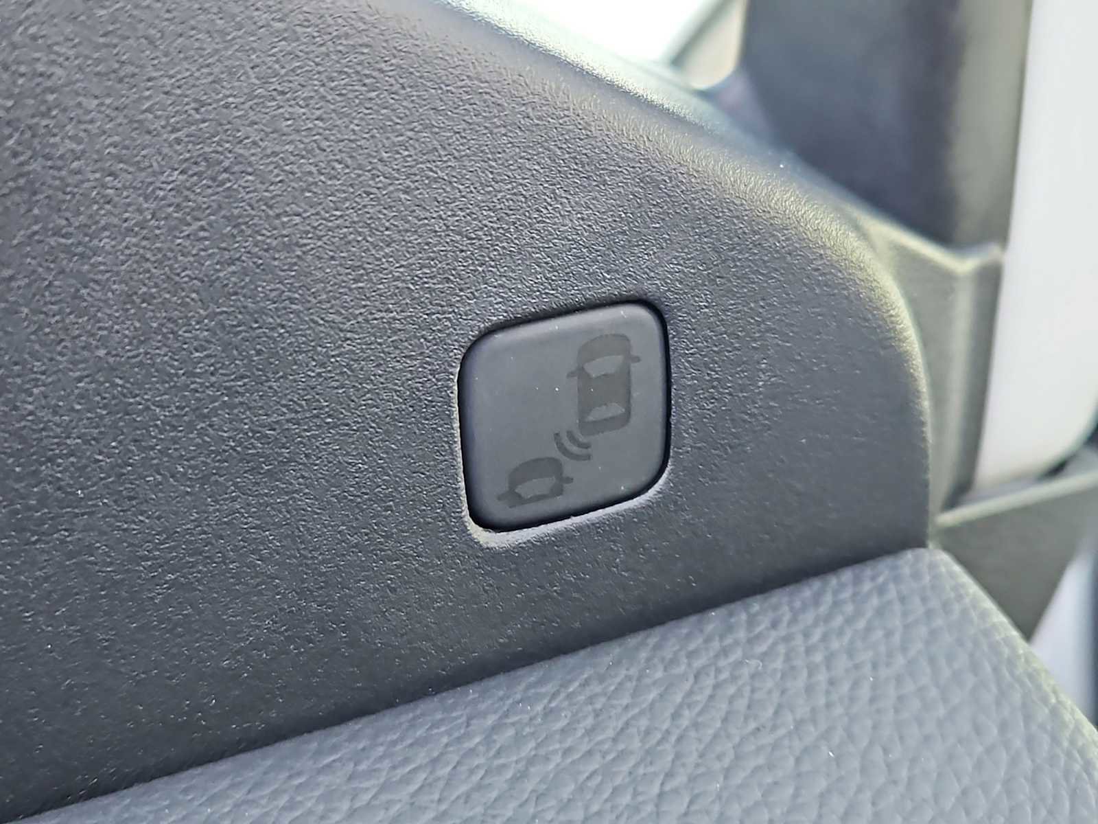 New 2026 Honda Ridgeline Black Edition image 7