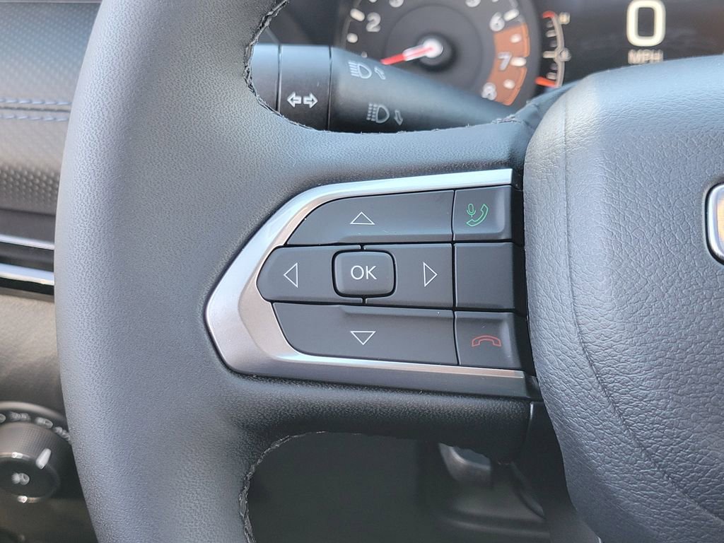 New 2026 Jeep Compass Latitude w/ Sun and Sound Group image 5