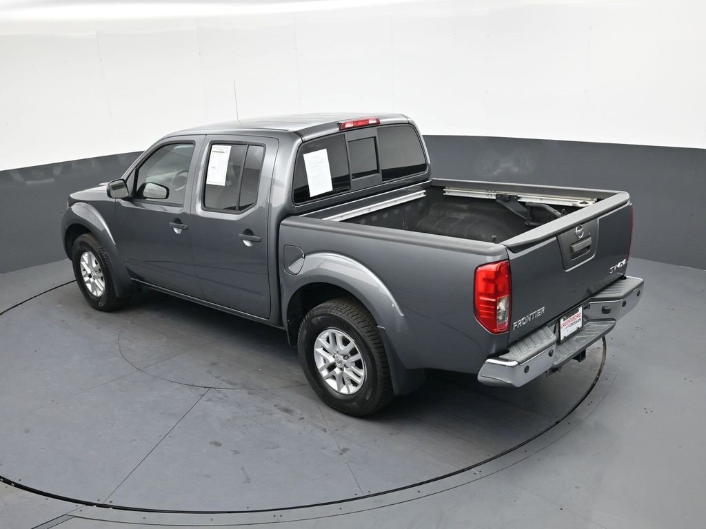 Used 2021 Nissan Frontier SV image 32