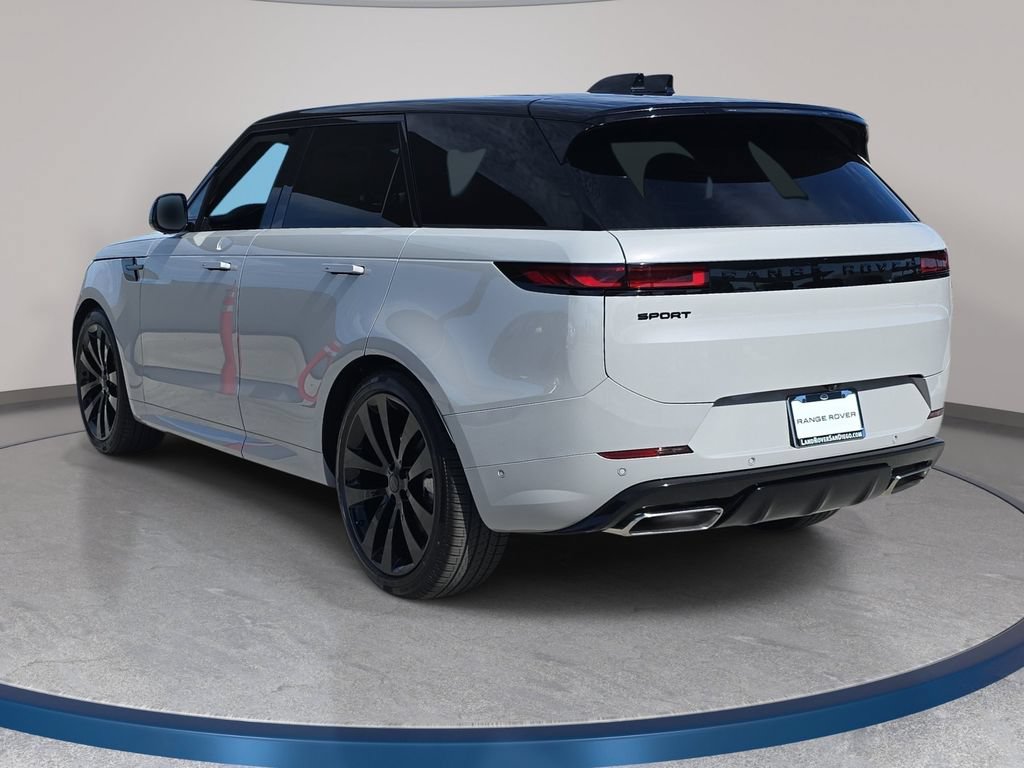 New 2027 Land Rover Range Rover Sport Dynamic SE AWD/4WD image 7