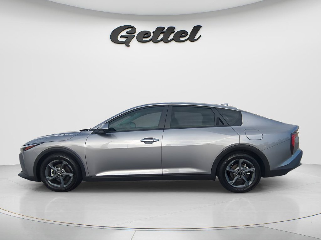 Used 2025 Kia K4 FWD image 8