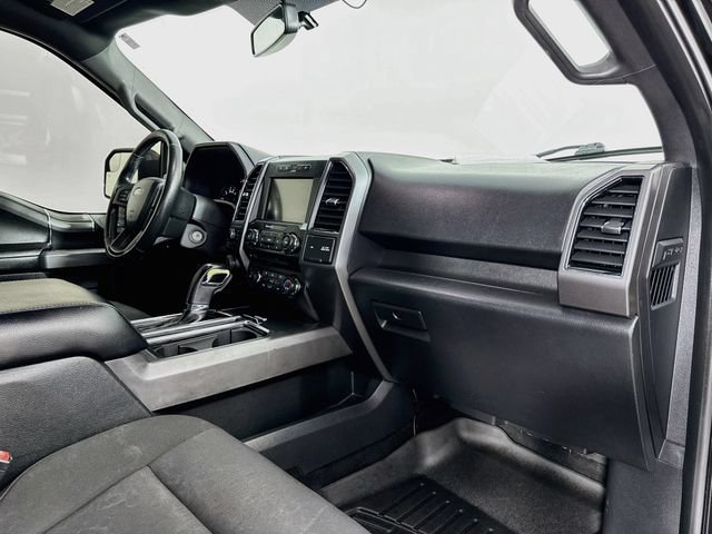 Used 2018 Ford F150 XLT w/ Equipment Group 302A Luxury AWD/4WD image 27