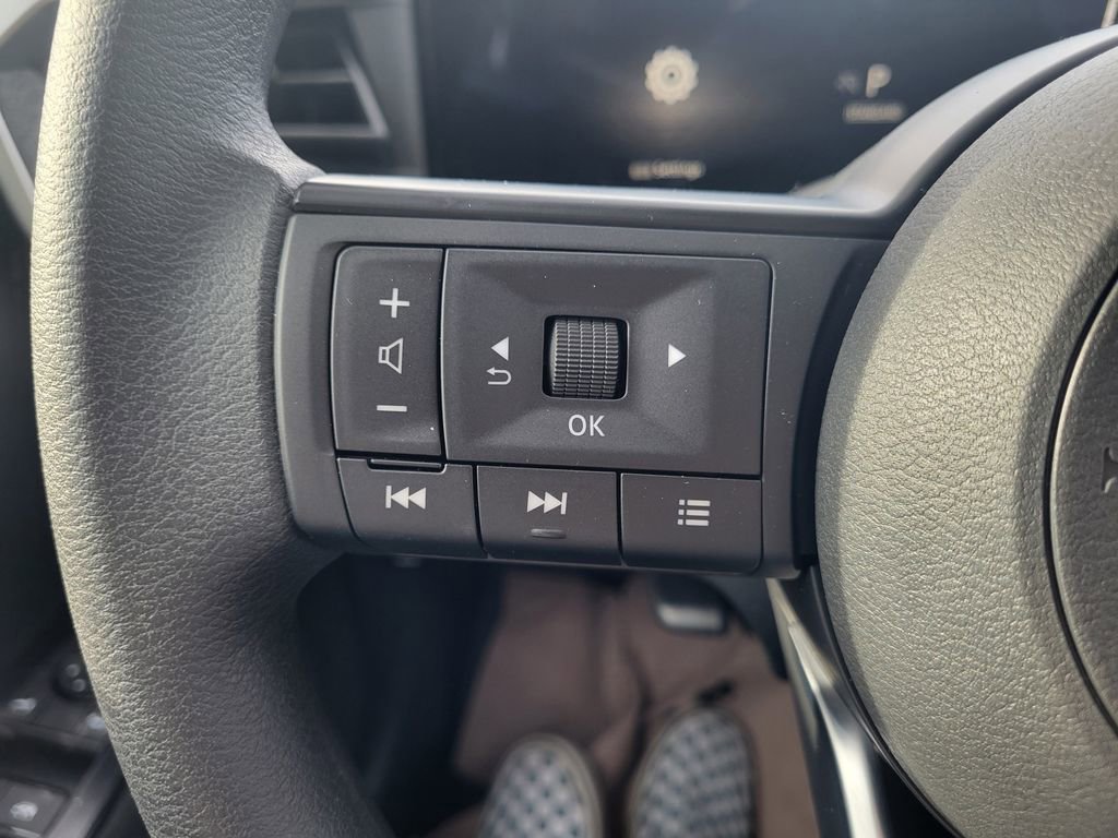 New 2026 Nissan Kicks S image 17