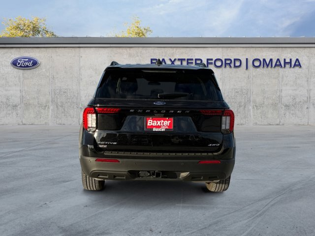 Certified 2025 Ford Explorer Active image 4