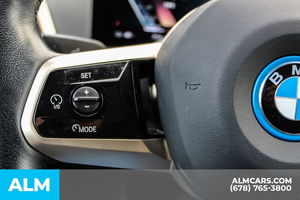 Used 2023 BMW iX xDrive50 image 27