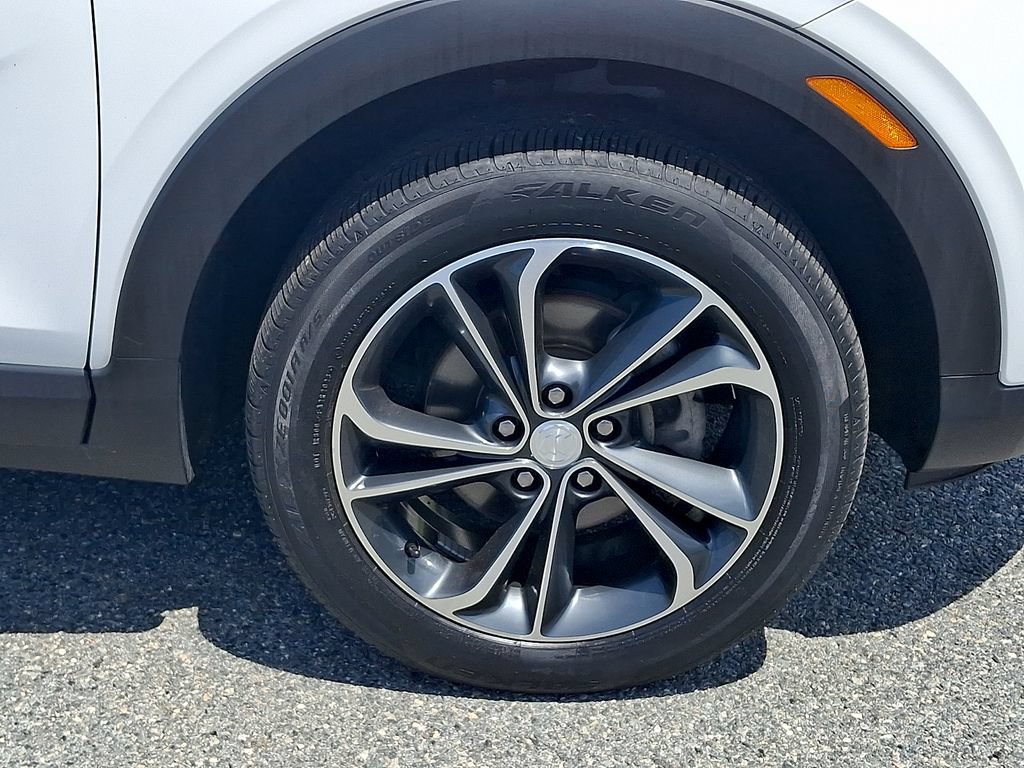 Certified 2023 Buick Encore GX Select w/ Safety Package II AWD/4WD image 8