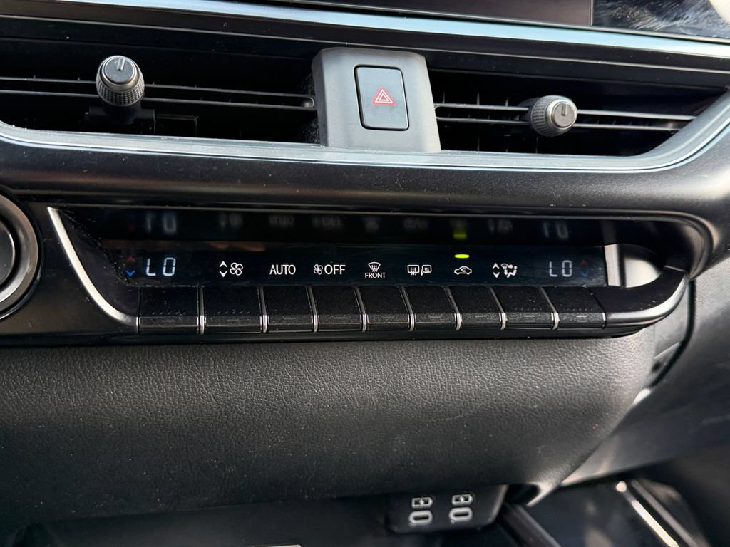 Certified 2024 Lexus UX 250h F Sport AWD/4WD image 23