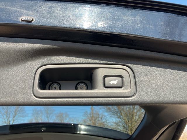 Used 2022 Honda Pilot TrailSport image 32