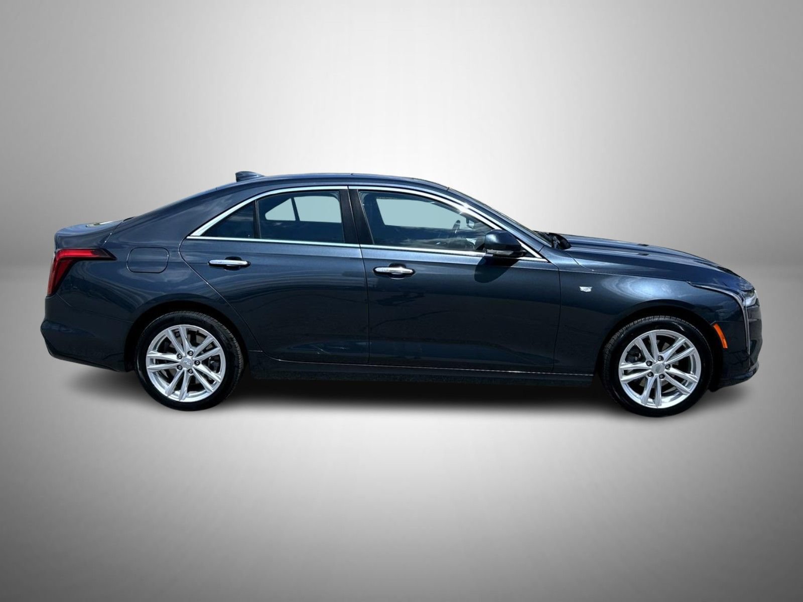Certified 2022 Cadillac CT4 Luxury w/ Sun And Sound Package AWD/4WD image 4