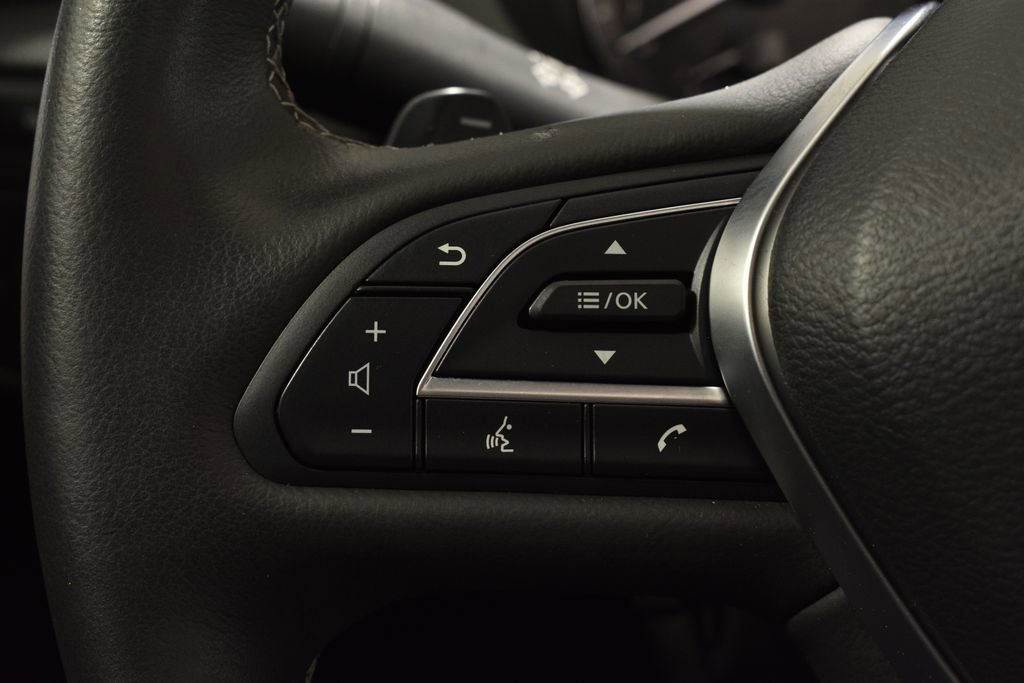 Certified 2025 INFINITI QX55 Essential image 21