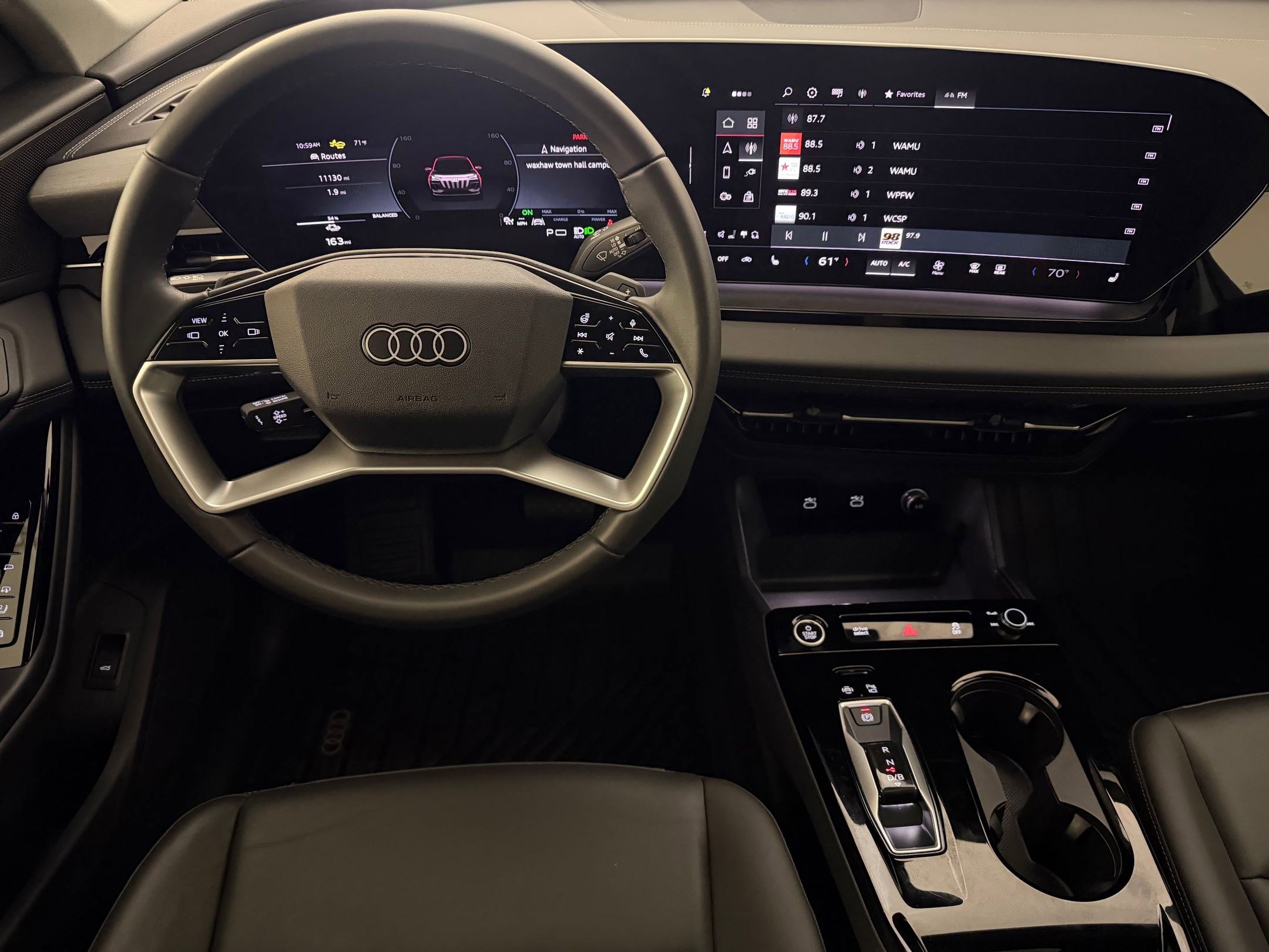 Used 2025 Audi Q6 e-tron Premium w/ Convenience Package RWD image 27