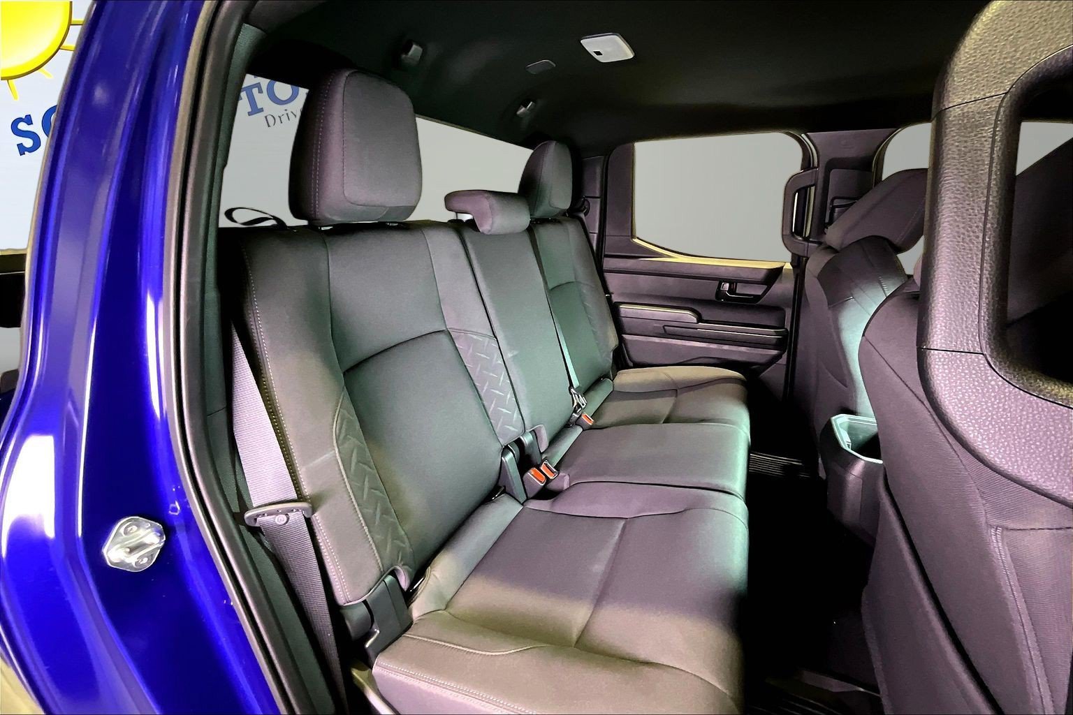Used 2024 Toyota Tacoma SR5 AWD/4WD image 26